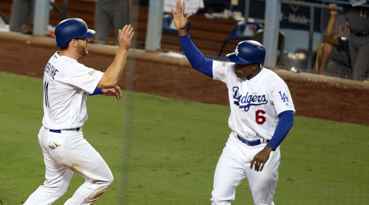 dodgers-game-2-mcknight.jpg